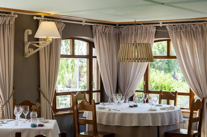 Imagen general del Hotel Infantado. Foto 12