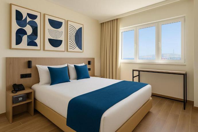 Imagen general del Hotel Infante Santo - Lisboa. Foto 1