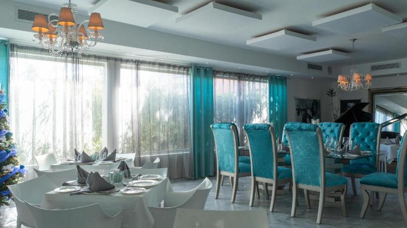 Imagen general del Hotel Infiniti Blu Luxury Ocean Front Condos. Foto 5