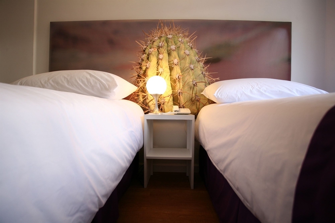 Imagen de la habitación del Hotel Infinito, Buenos Aires. Foto 4