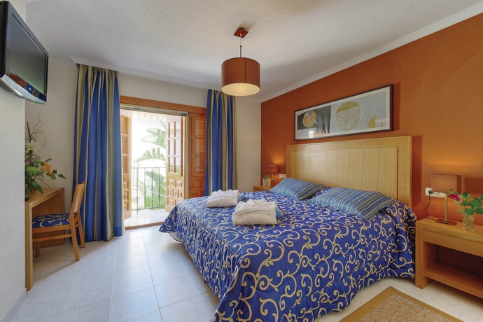 Imagen de la habitación del Hotel Infinity Bay Spa and Beach Resort. Foto 10