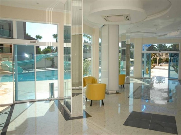 Imagen general del Hotel Infinity Beach. Foto 10