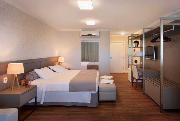 Imagen de la habitación del Hotel Infinity Blue Resort and Spa. Foto 3