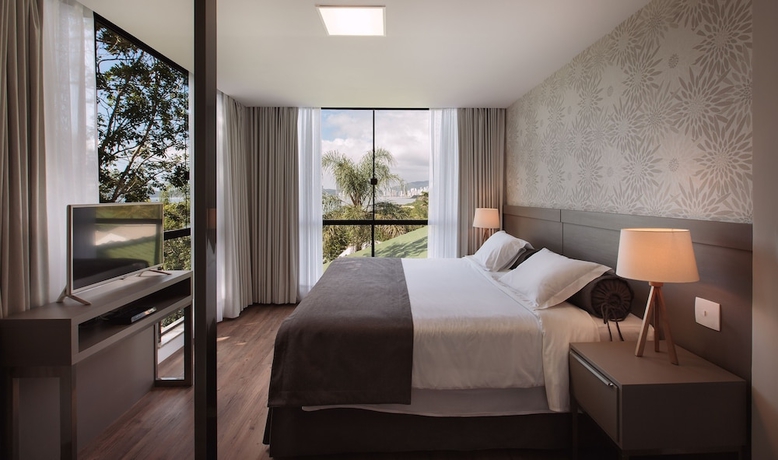 Imagen de la habitación del Hotel Infinity Blue Resort and Spa. Foto 15