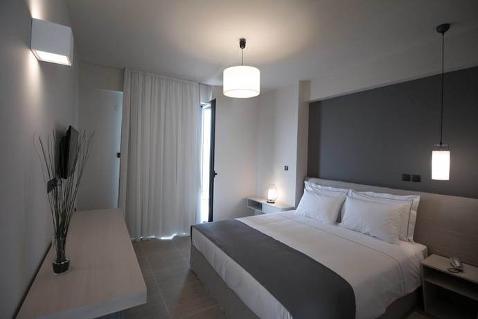 Imagen de la habitación del Hotel Infinity Gytheio. Foto 14