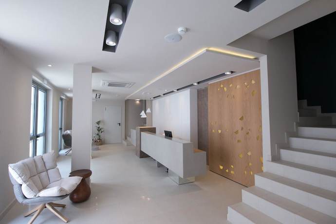 Imagen de los interiores del Hotel Infinity Gytheio. Foto 18