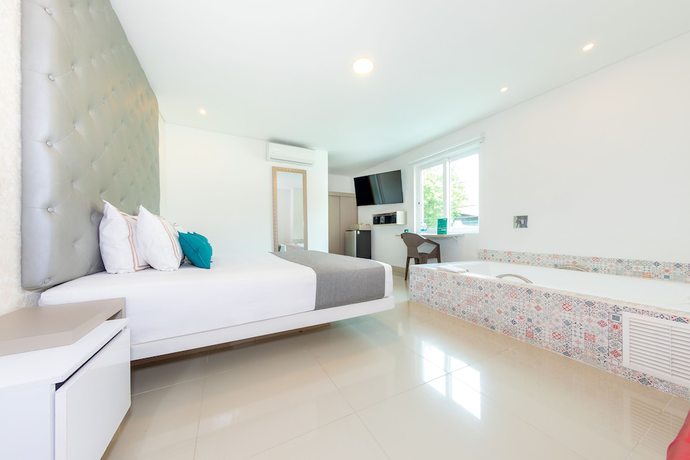 Imagen de la habitación del Hotel Infinity Medellin. Foto 10