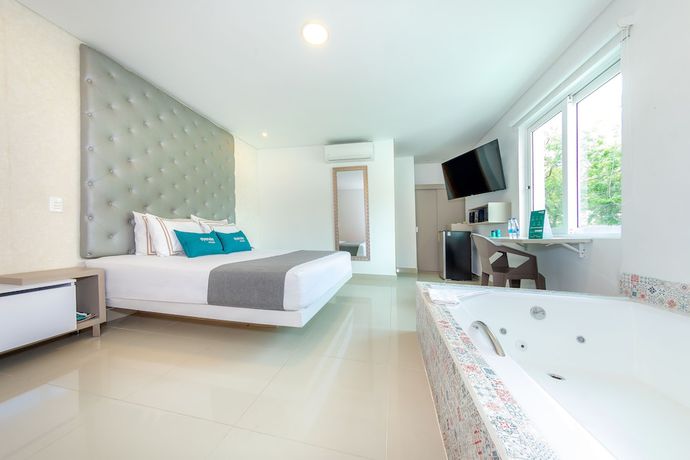 Imagen de la habitación del Hotel Infinity Medellin. Foto 18