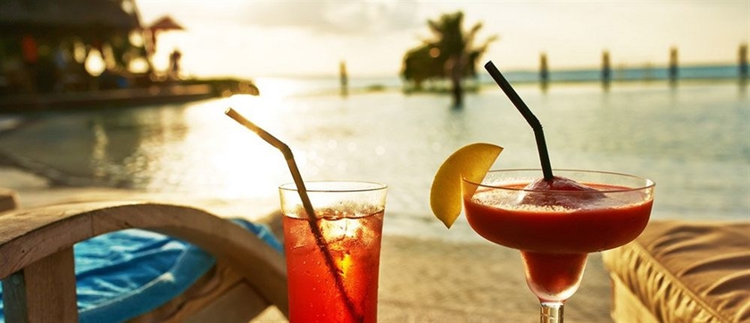 Imagen del bar/restaurante del Hotel Infinity Resort Tropea. Foto 2