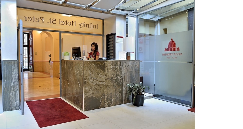 Imagen de los interiores del Hotel Infinity San Pietro. Foto 14