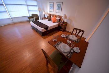 Imagen general del Hotel Infinity Tower Suites. Foto 12