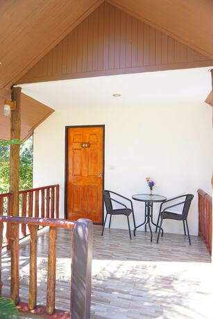 Imagen general del Hotel Ing Phu Resort. Foto 9