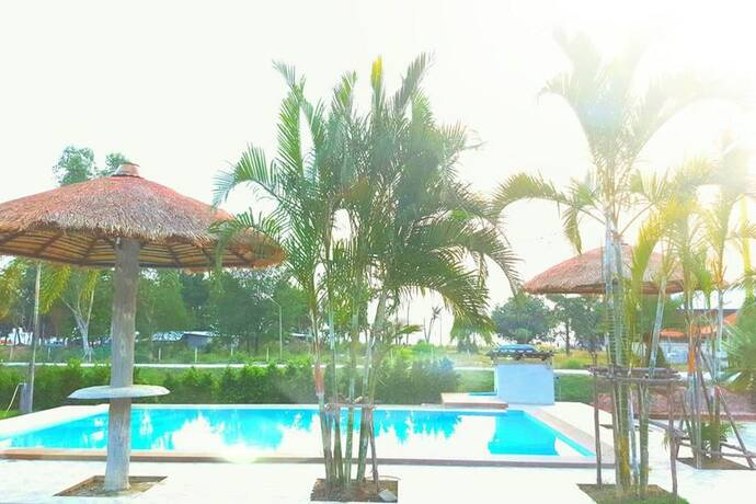 Imagen de la piscina del Hotel Ing Thalay 59. Foto 20