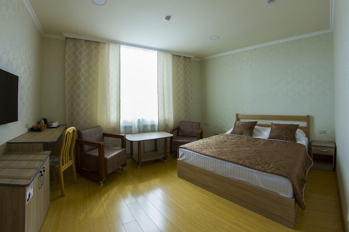 Imagen de la habitación del Hotel Inga Yerevan. Foto 2