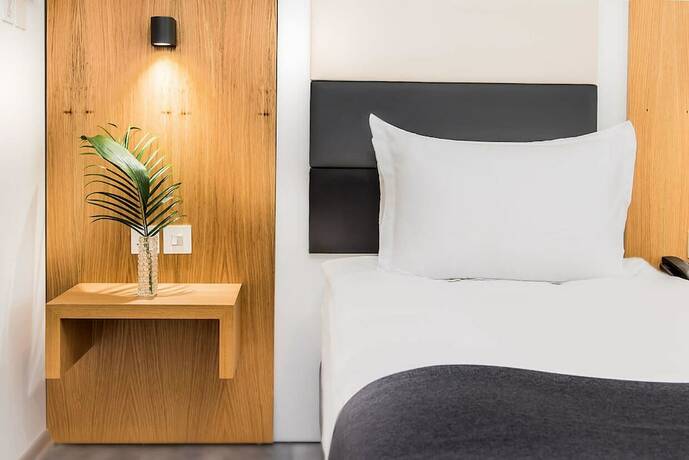 Imagen de la habitación del Hotel Ingate and Cafe. Foto 18