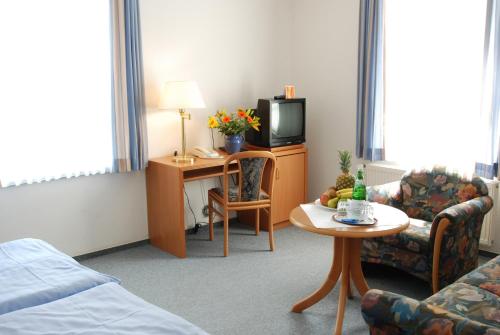 Imagen de la habitación del Hotel Ingeborg. Foto 7