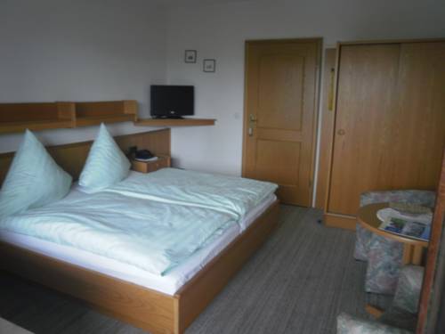 Imagen de la habitación del Hotel Ingeburg. Foto 7