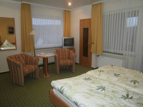 Imagen de la habitación del Hotel Ingeburg. Foto 11