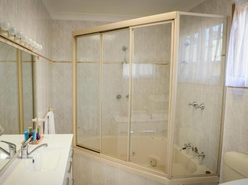 Imagen de la habitación del Hotel Ingenia Holidays Merry Beach. Foto 9