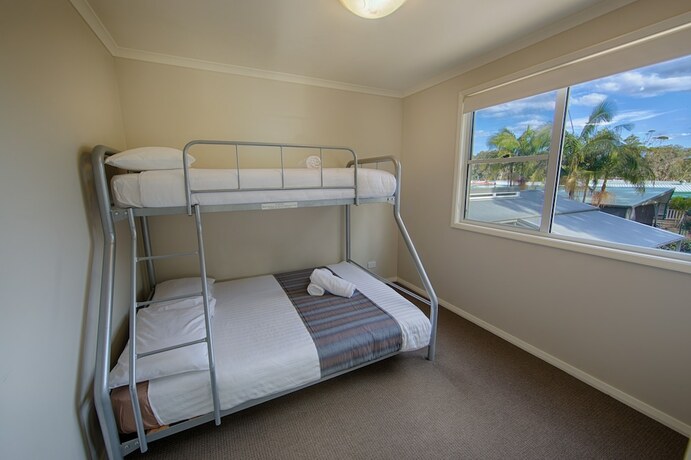 Imagen general del Hotel Ingenia Holidays Middle Rock. Foto 5