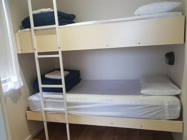 Imagen de la habitación del Hotel Ingenia Holidays Moruya. Foto 30