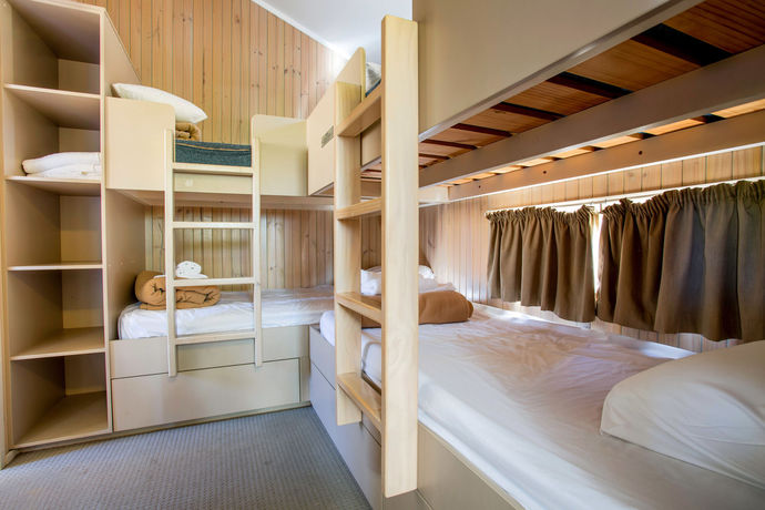 Imagen de los exteriores del Hotel Ingenia Holidays Soldiers Point. Foto 11