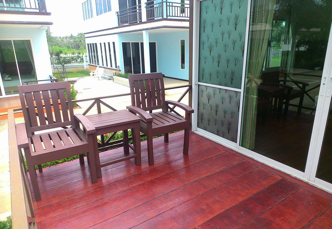 Imagen de la piscina del Hotel Ing-fah Villa. Foto 12