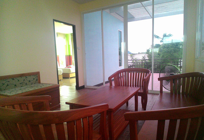 Imagen de los exteriores del Hotel Ing-fah Villa. Foto 8