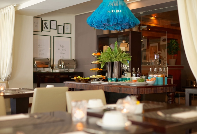 Imagen del bar/restaurante del Hotel Inglaterra, Estoril. Foto 4