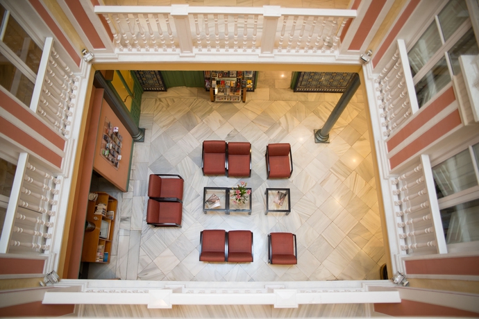 Imagen de los interiores del Hotel Inglaterra, Granada. Foto 15