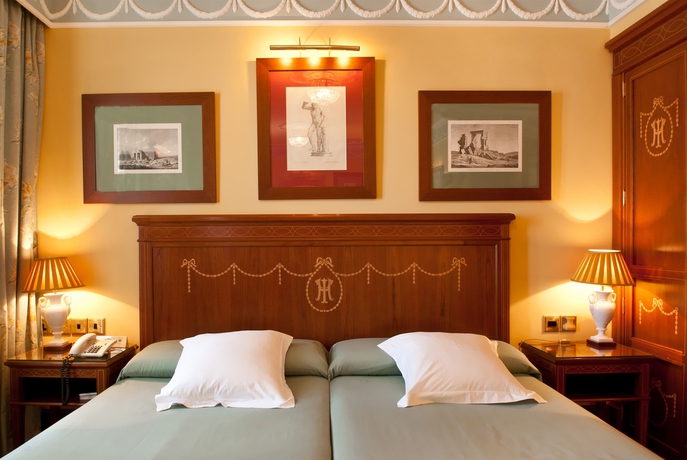 Imagen de la habitación del Hotel Inglaterra, Sevilla. Foto 7