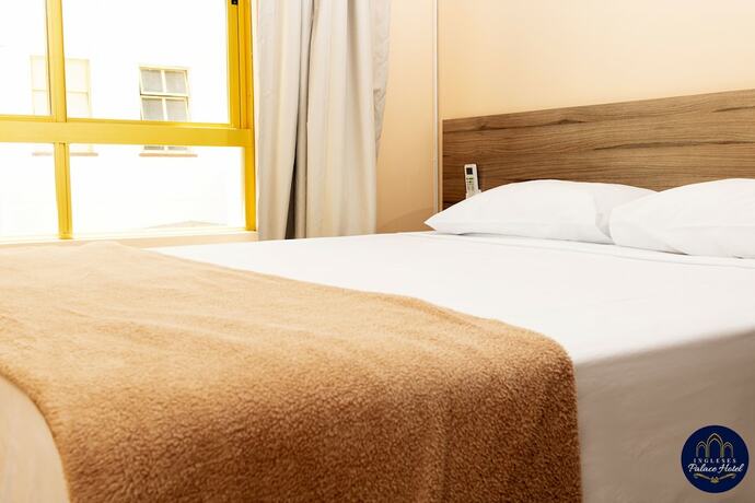 Imagen de la habitación del Hotel Ingleses Palace. Foto 13