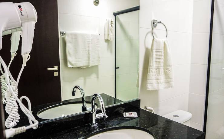 Imagen de la habitación del Hotel Ingleses Park. Foto 4