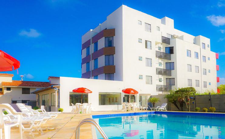 Imagen de la piscina del Hotel Ingleses Park. Foto 20