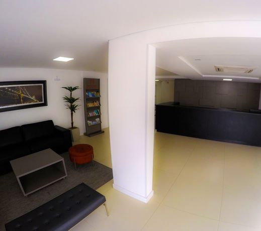 Imagen de los interiores del Hotel Ingleses Park. Foto 17