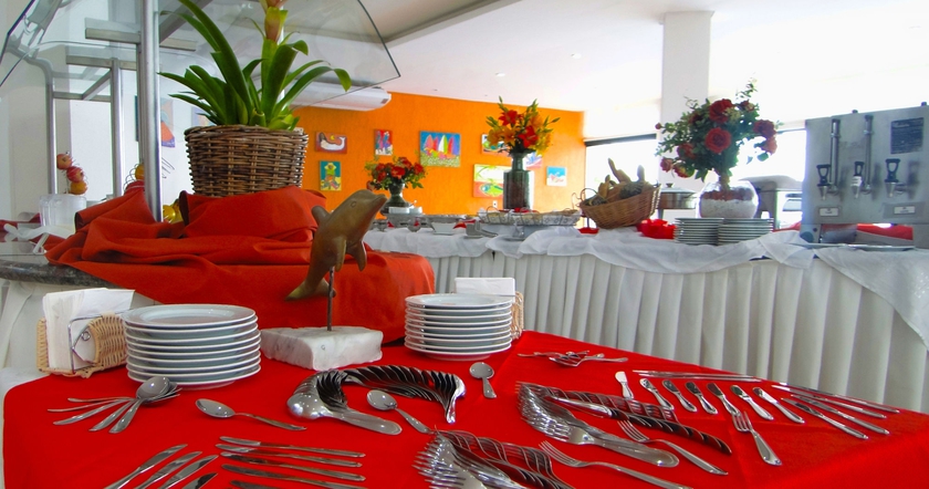 Imagen del bar/restaurante del Hotel Ingleses Praia. Foto 3