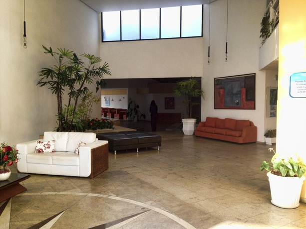 Imagen de los interiores del Hotel Ingleses Praia. Foto 12