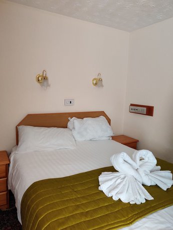 Imagen de la habitación del Hotel Inglewood Palm, Abbey Sands Torquay. Foto 2