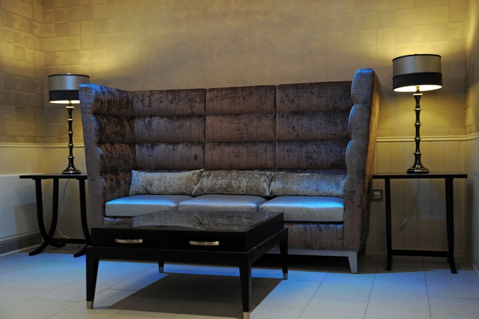 Imagen de los interiores del Hotel Ingliston Country Club. Foto 14