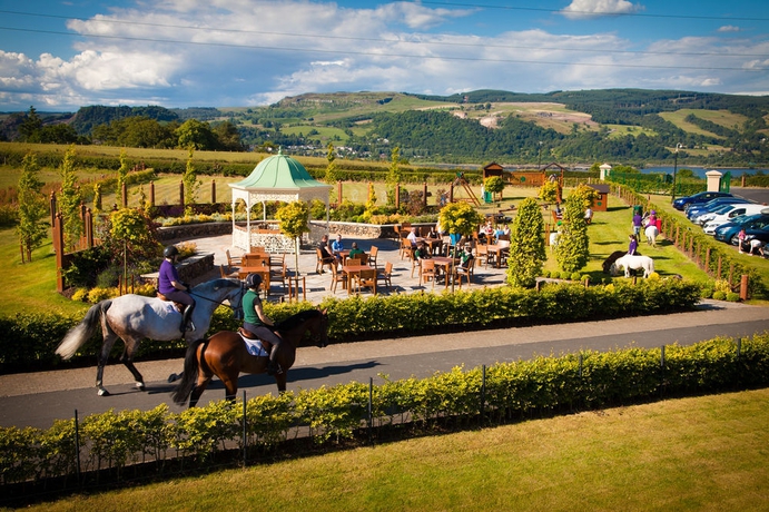 Imagen de los exteriores del Hotel Ingliston Country Club. Foto 13