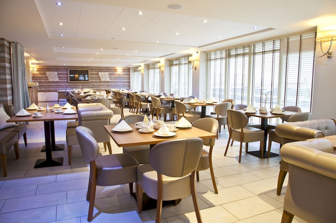 Imagen del bar/restaurante del Hotel Ingliston Country Club. Foto 6