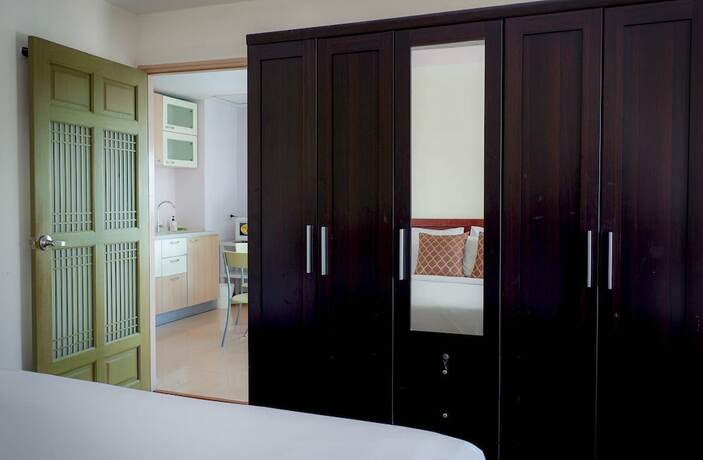 Imagen general del Hotel Ingnaam. Foto 4