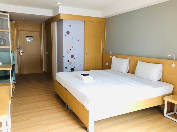 Imagen de la habitación del Hotel Ingnaam. Foto 19