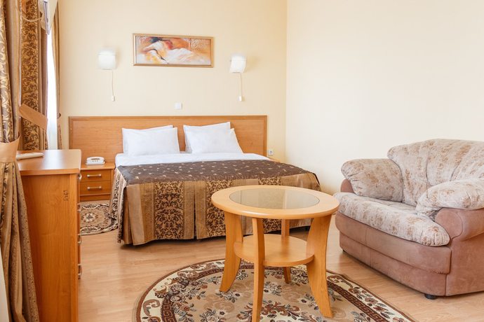 Imagen de la habitación del Hotel Ingria. Foto 8