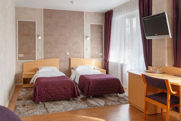 Imagen de la habitación del Hotel Ingria. Foto 13