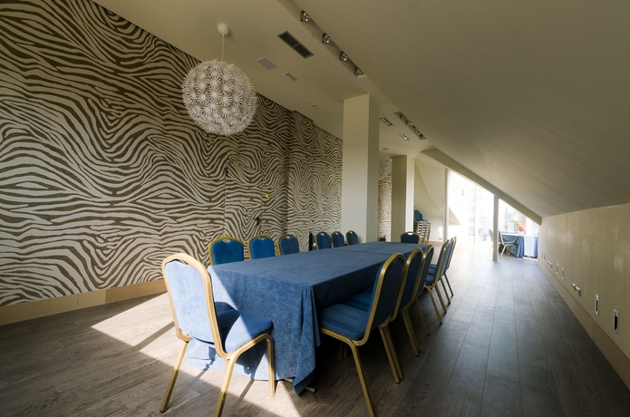 Imagen de los interiores del Hotel Inhala Garden. Foto 13