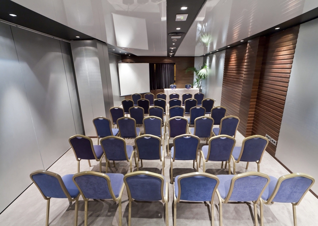 Imagen de los interiores del Hotel Inhala Garden. Foto 14