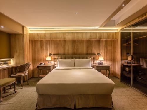 Imagen de la habitación del Hotel Inhouse Boutique. Foto 6