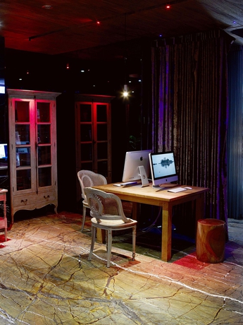 Imagen de los interiores del Hotel Inhouse. Foto 11