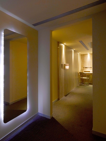 Imagen de los interiores del Hotel Inhouse. Foto 15